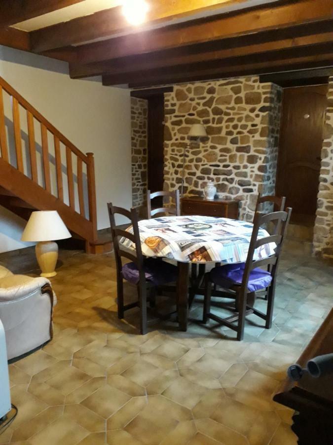 Вилла Les Roses Tremieres Trans-la-Foret Экстерьер фото